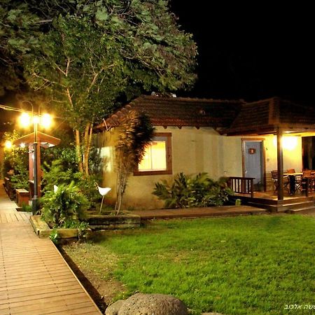 Golan Rooms At Sagi Family Country Lodging Ramot Εξωτερικό φωτογραφία