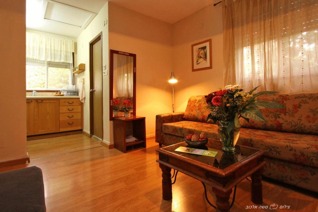 Golan Rooms At Sagi Family Country Lodging Ramot Εξωτερικό φωτογραφία