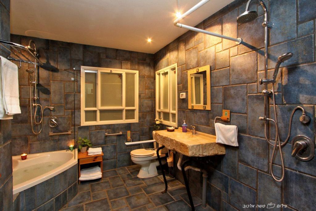 Golan Rooms At Sagi Family Country Lodging Ramot Εξωτερικό φωτογραφία